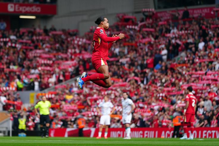 How Virgil Van Dijk supported Darwin Nunez when he broke down after breaking 14-game duck to score