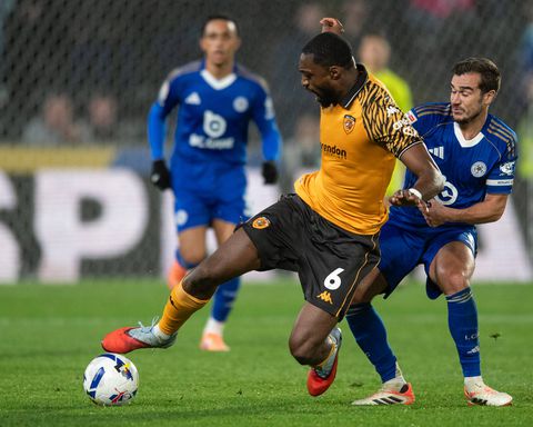 Semi Ajayi in action || Imago
