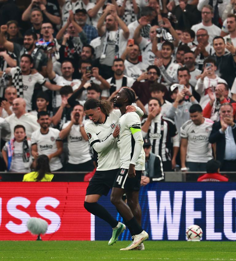 Ndidi celebrates his first goal of the season.
