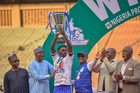 Christmas celebrations underway for Rivers United, as Wike gifts 47 members N15.6 million each