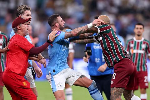 Kyle Walker and Felipe Melo confrontation || Getty