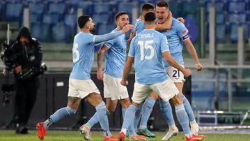 Lazio run riot against woeful Milan