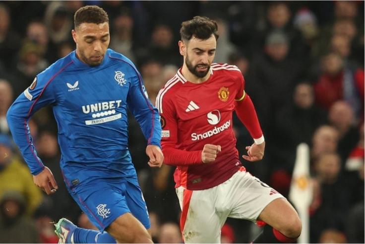 Dessers faces Fernandes in the game.