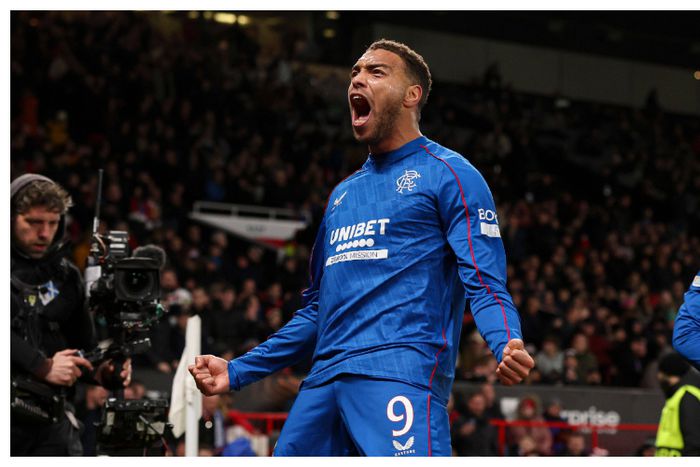 Rangers manager praises Super Eagles star Dessers