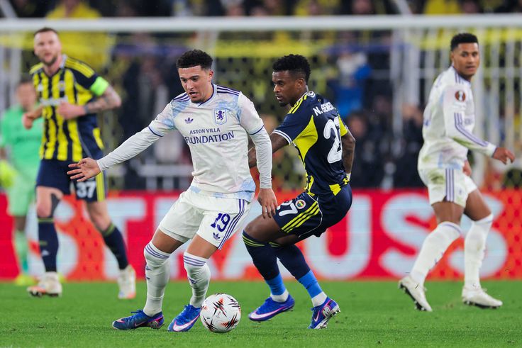 Sancho shoots at ex-Man United coaches after match winner against Fenerbahce