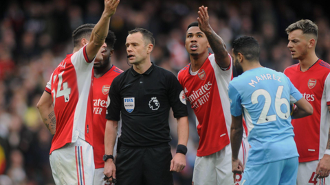 FA fine Arsenal and Manchester City for referee-related misconduct