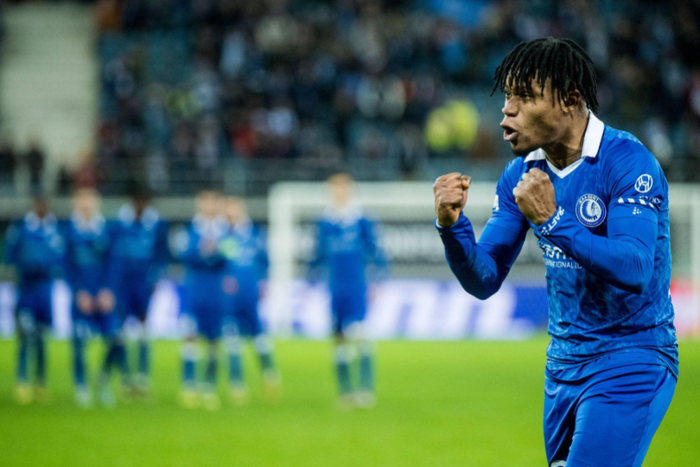 Gift scores twice as Gent advance to the Round of 16