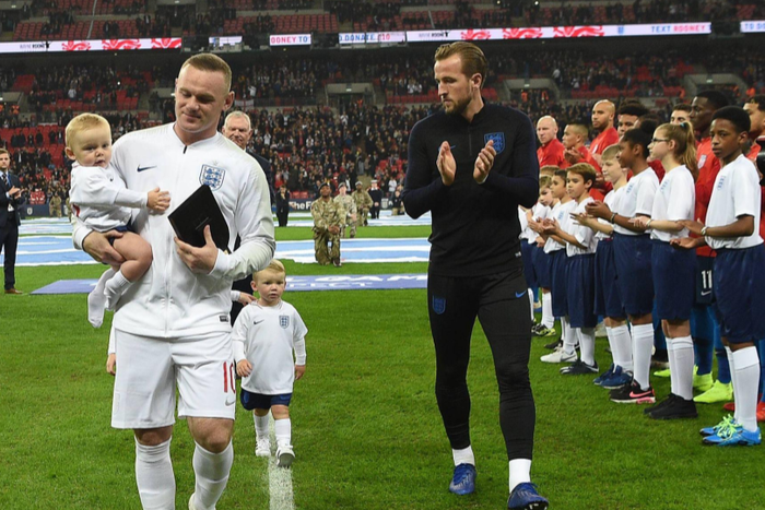 Harry Kane and Wayne Rooney