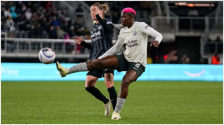 Asisat Oshoala in action against Washington in NWSL.