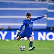 Chelsea midfielder Mason Mount in action
