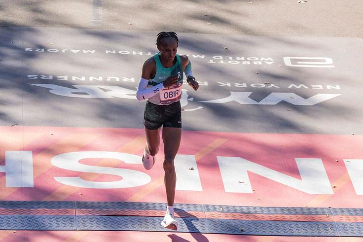 Hellen Obiri: How a Bold Strategy Backfired at the 2025 Boston Marathon as Sharon Lokedi Set a Course Record