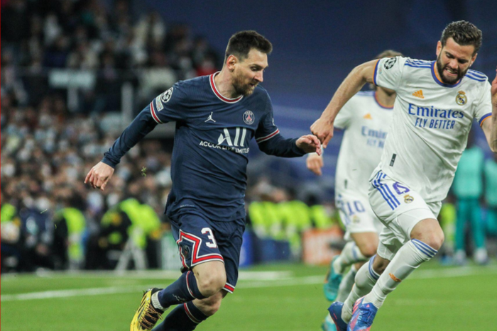 Lionel Messi and Nacho Fernandez in action during the UEFA Champions League, round of 16 || Image credit: Imago