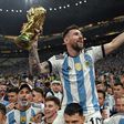 Lionel Messi lifting the 2022 World Cup. (Photo Courtesy)