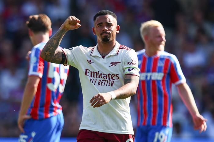 Everton eyeing a big move for Premier League winner