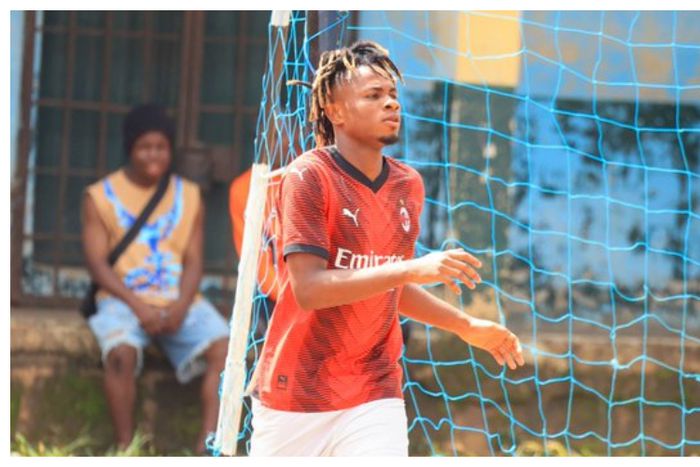 Chukwueze spends money on women