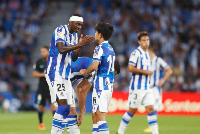 (L-R) Umar Sadiq, Takefusa Kubo (Sociedad), SEPTEMBER 3, 2022 - Football / Soccer : Spanish La Liga Santander match between Real Sociedad 1-1 Club Atletico de Madrid at the Reale Arena in San Sebastian, Spain.  || Image credit: Imago