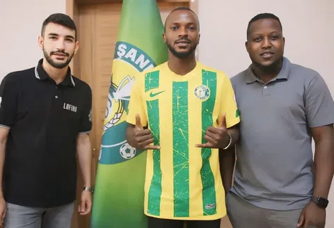 Olarenwaju Kayode joins Şanlıurfaspor: Super Eagles star celebrates move with case in court