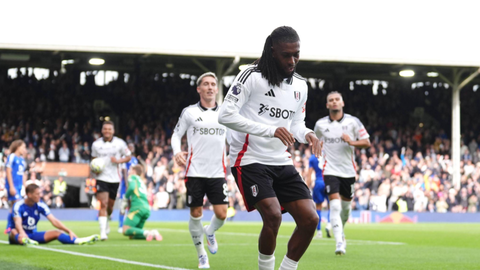 Fulham vs Leicester: Alex Iwobi's winner helps Cottagers triumph over Ndidi's Foxes