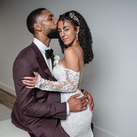 Nigerian D'Tigers star Jahlil Obika Okafor gets married in style.