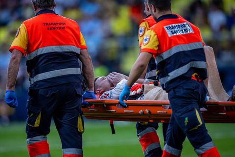 Ter Stegen addresses conflict with Barcelona after successful surgery