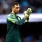 Former Premier League goalkeeper offers to come out of retirement to rescue Barcelona