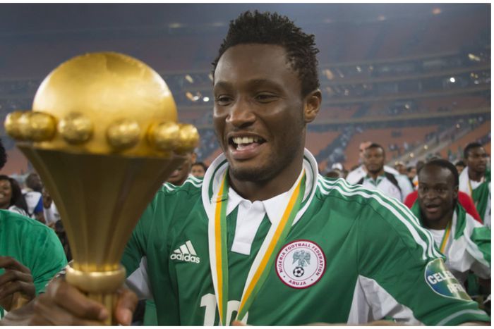 Mikel Obi with the AFCON 13 title in South Africa.