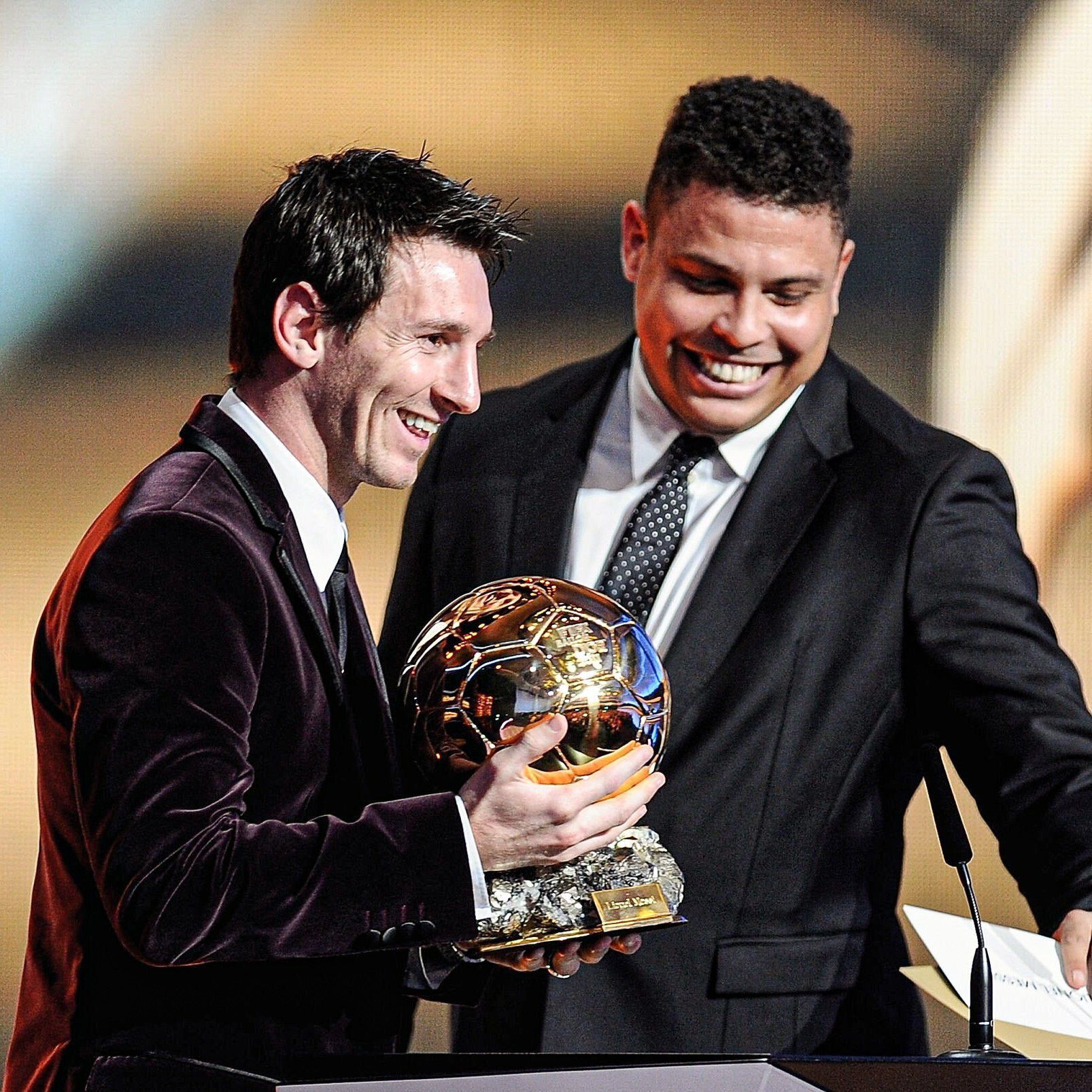 Ronaldo Supports Messi To win His Next Ballon d'Or|Fab.ng