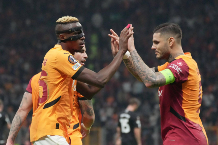 Galatasaray striker duo Victor Osimhen and Mauro Icardi || Image credit: Imago
