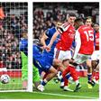 Arsenal vs Everton: Gunners take advantage of Man City slip-up to joint-top of EPL