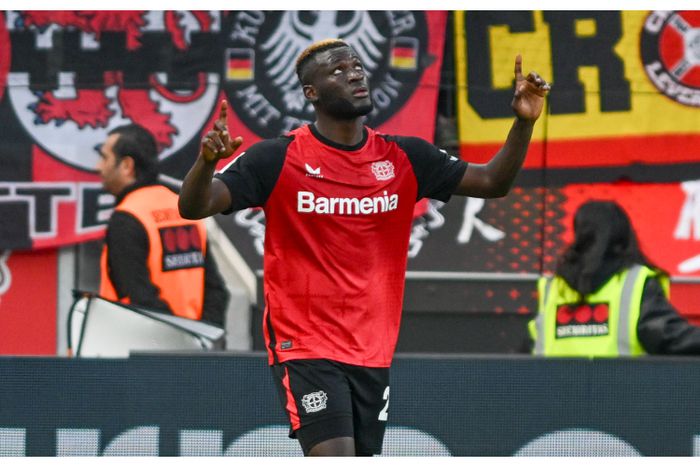 Boniface signs new deal