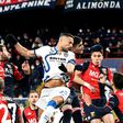 Inter draw at Genoa to let Milan off hook