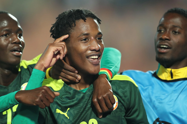 Hosts Egypt knocked out as Senegal use them for QF training practice