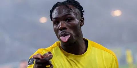 They raised me - Ex-Dream Team striker dumps Super Eagles, chooses Canada