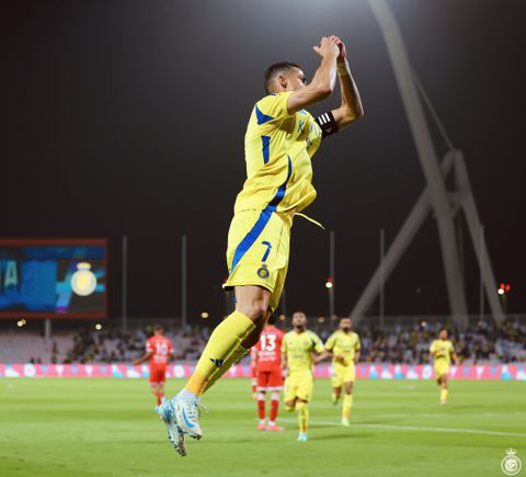 In Saudi Arabia, Cristiano Ronaldo reaches 925 goals with a brace for Al Nassr in a 2-0 win against Odion Ighalo's Al Wehda.