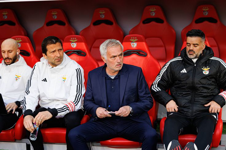 ‘If Mourinho can do that, then that is the evidence for education’ — Ex-Blues striker livid with Special One