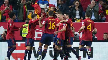 Spain show superiority in easy win over Norway