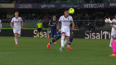 Nicolas Dominguez's all-action display for Bologna gets him into the Serie A TOTW