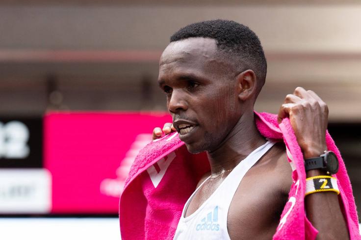 Amos Kipruto at the 2022 London Marathon.