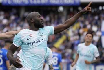 Lukaku throws shades at Chelsea, praises Inter