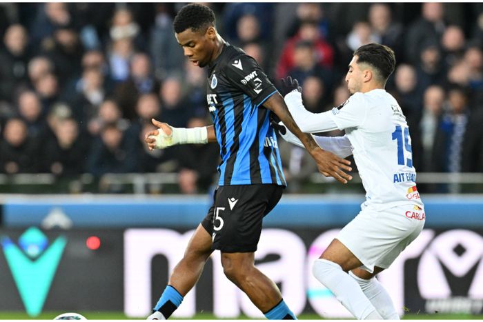 Raphael Onyedika in action against Genk.