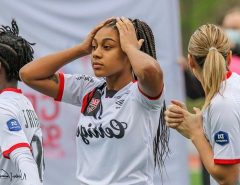 Hottest female footballers in the world