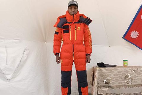 Why it will cost up to Ksh9 million to retrieve body of Kenyan climber who died on Mt Everest