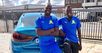 When will Onyango and Watenga return to Mamelodi for pre-season?