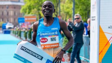 Samwel Mailu leads Kenyan 1-2-3 sweep as he successfully defends Hamburg 21k title