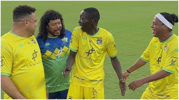 After rolling on the floor from his pass, Tiktok star Khaby reveals funny chat with Ronaldinho before Orlando game