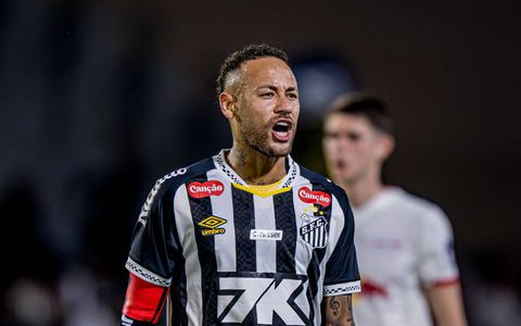 'This Decision Came From the Heart' - Neymar Speaks After Extending Stay at Boyhood Club