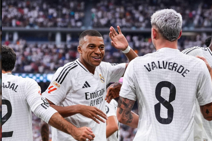 Real Madrid players celebrating Federico Valverde's goal || Image credit: Imago