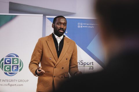 air jordan 1 off white outfit