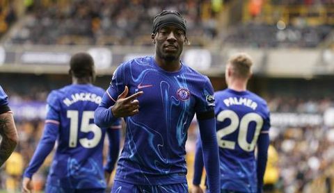 Jackson, Madueke celebrate end of Osimhen rumours with rampant display as Chelsea dismantle Wolves