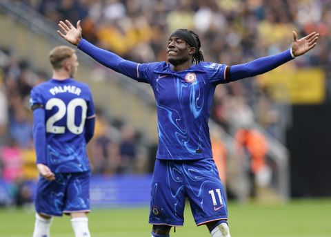 Chelsea fans say they don't want Super Eagles of Nigeria striker Victor Osimhen after Noni Madueke destroyed Wolves. - Imago